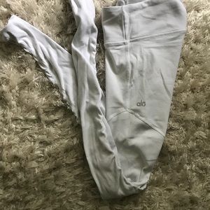 High-waisted goddess leggings